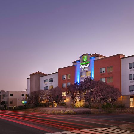 Holiday Inn Express Hotel & Suites Belmont By Ihg Kültér fotó