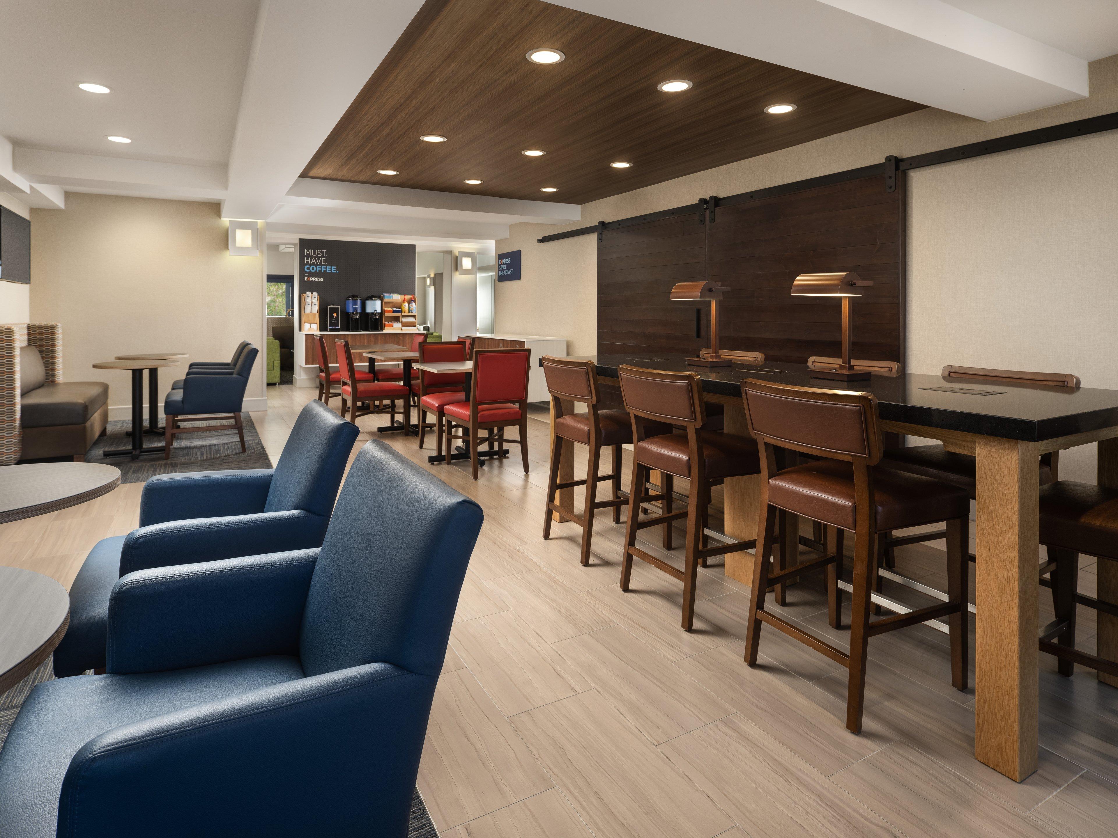 Holiday Inn Express Hotel & Suites Belmont By Ihg Kültér fotó