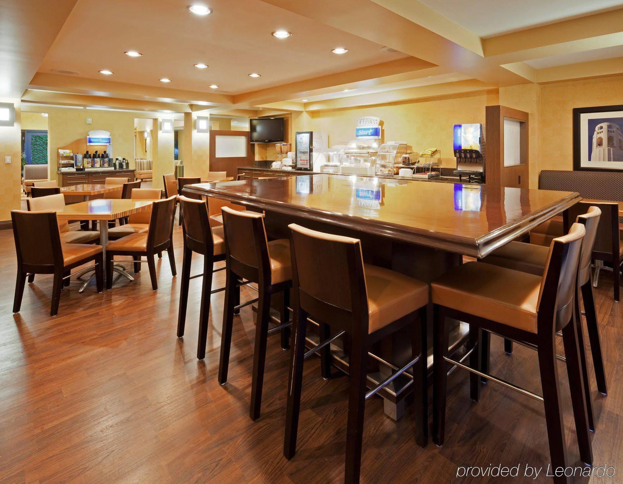 Holiday Inn Express Hotel & Suites Belmont By Ihg Étterem fotó