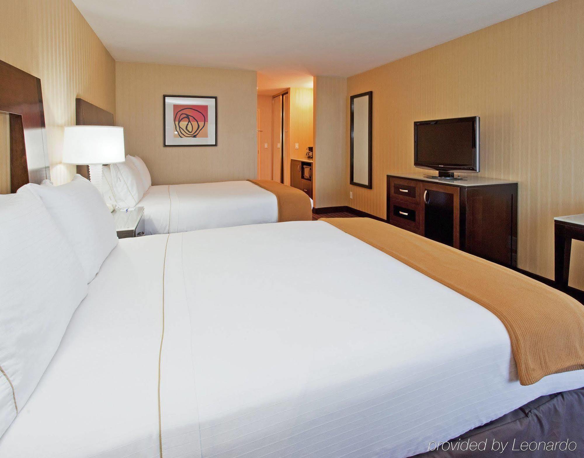 Holiday Inn Express Hotel & Suites Belmont By Ihg Szoba fotó
