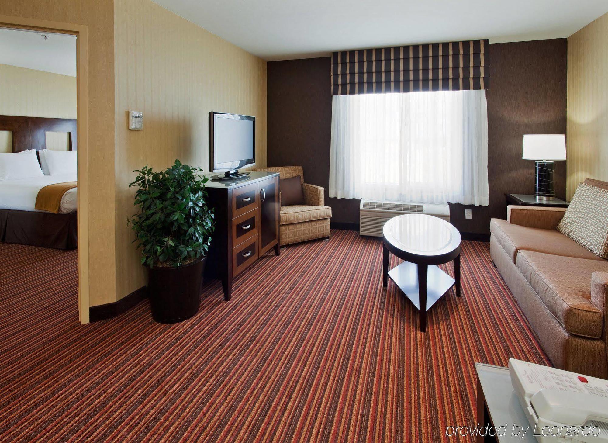 Holiday Inn Express Hotel & Suites Belmont By Ihg Szoba fotó